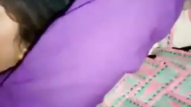 Local desi girl naked shaved pussy viral fucking